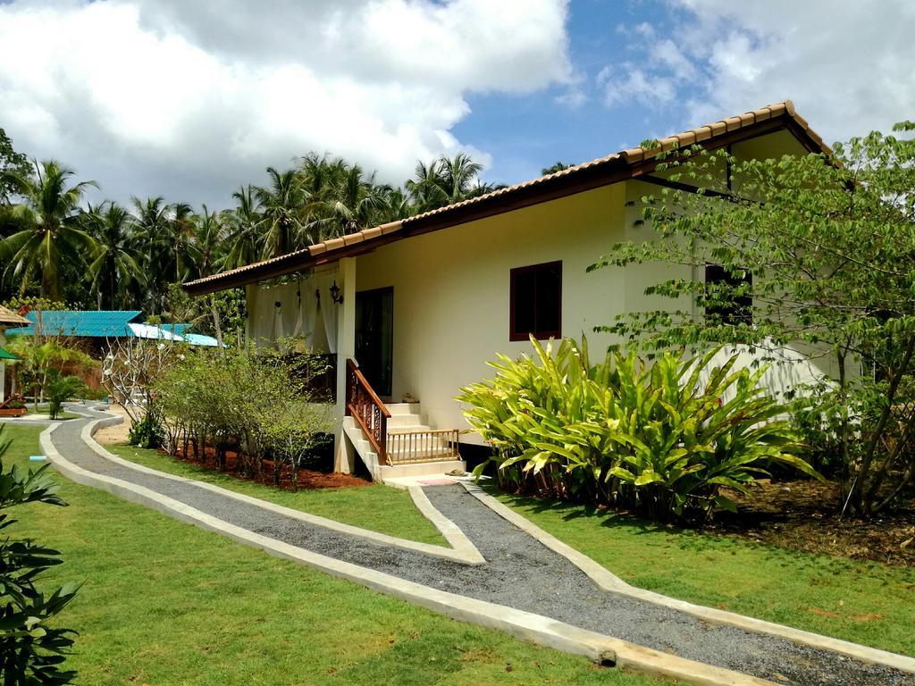 Carpe Diem Residence Thongsala Exterior photo