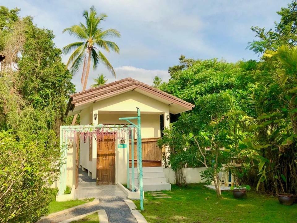 Carpe Diem Residence Thongsala Exterior photo